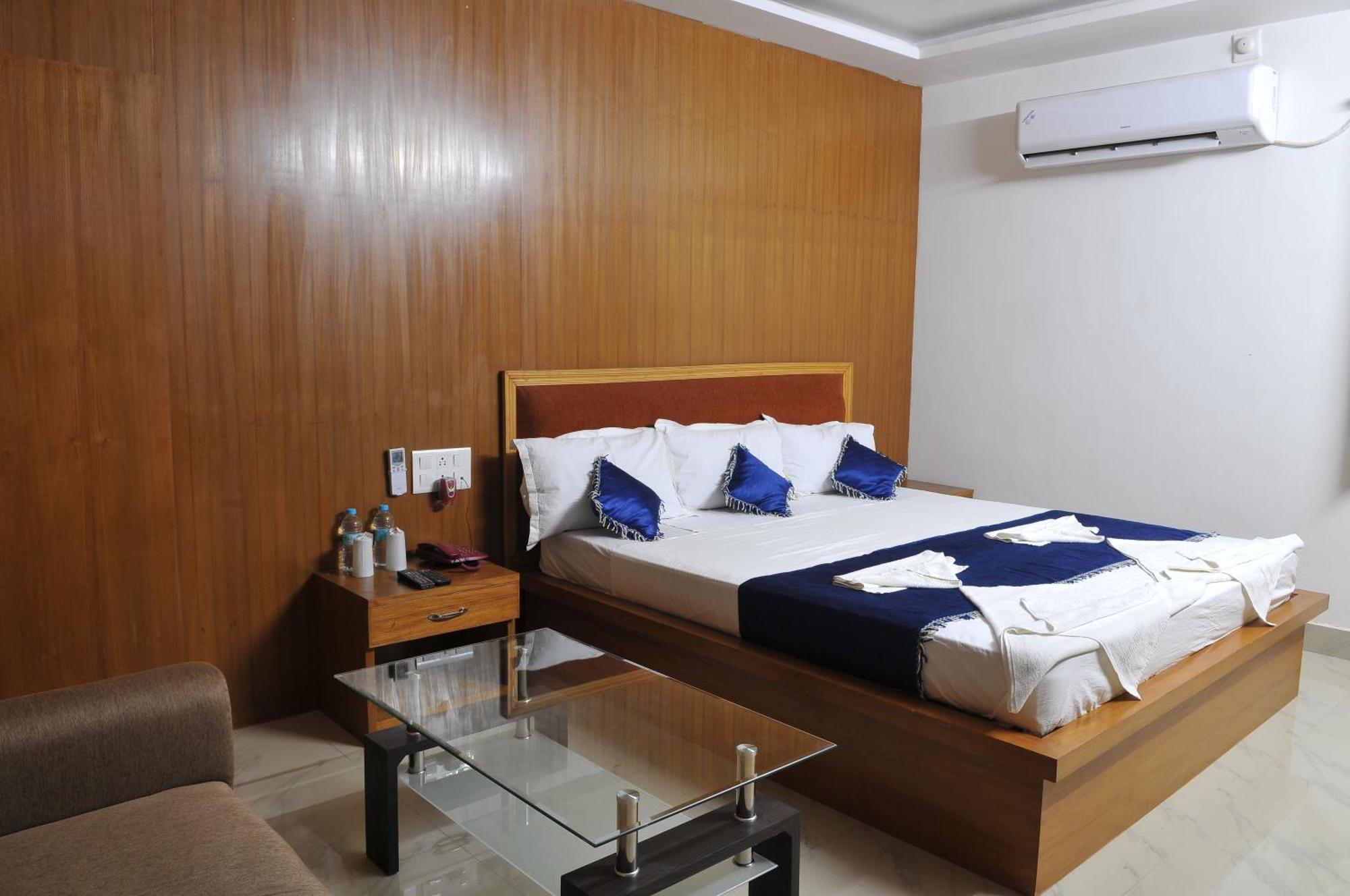 นิว โฮเต็ล ศิวะ Hotel พุทธคยา ภายนอก รูปภาพ